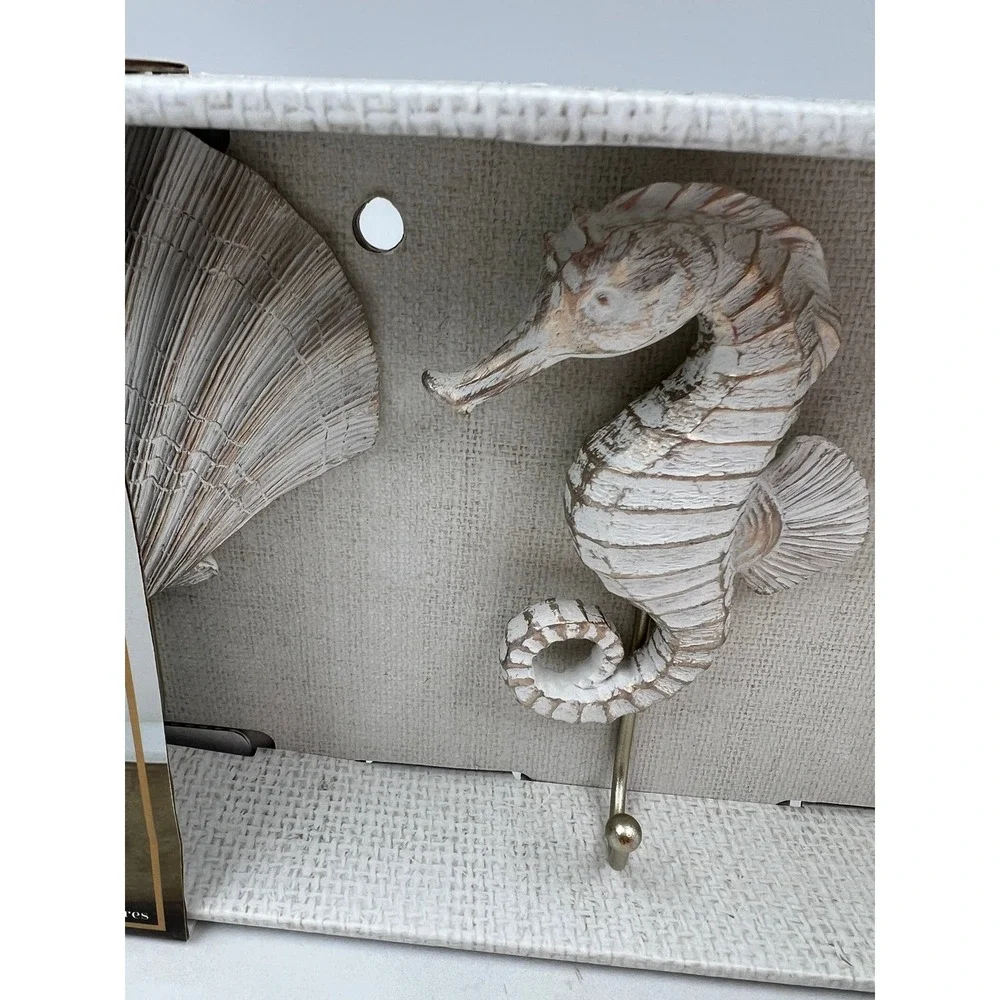 Under the Sea Collection 3 Piece Coastal Wall Hook Set Seahorse Starfish Shell